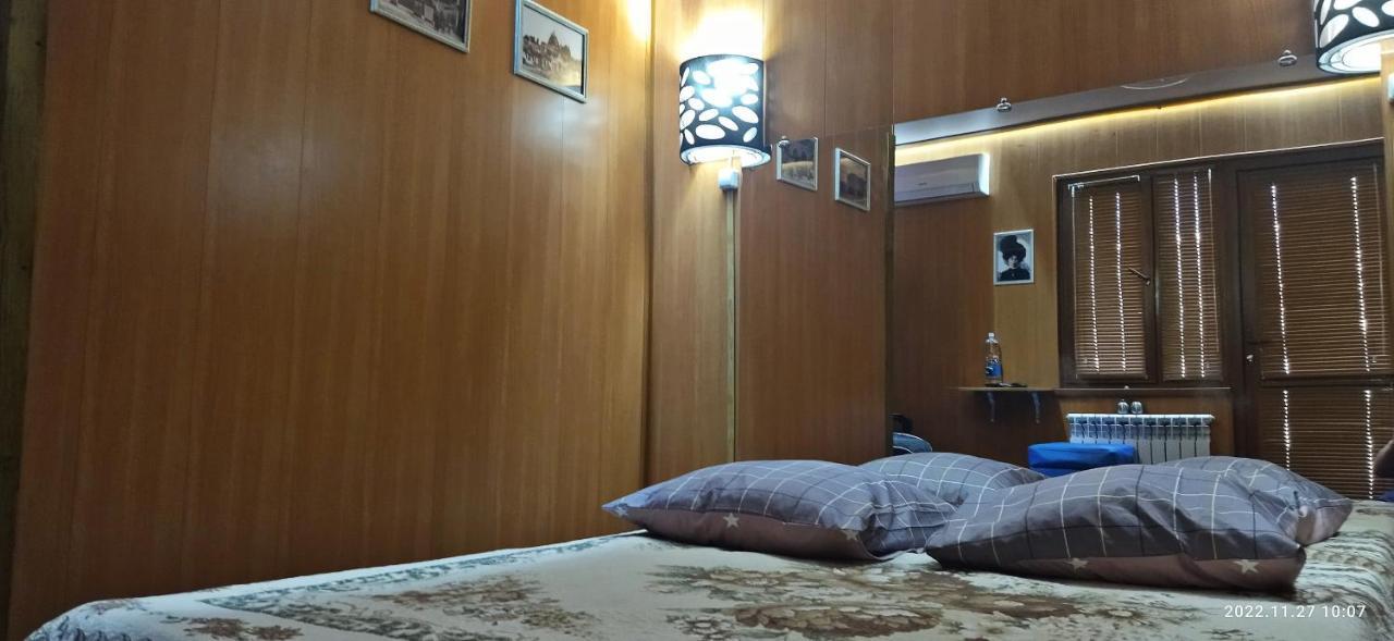Quartira - Studia V Gostevom Dome Apartment Almaty Ngoại thất bức ảnh